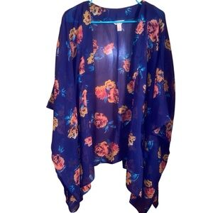 Arizona Jean Co Kimono blue with flowers and pockets.   SZ XL